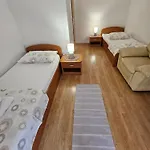Апартаменты Sea And Pine *